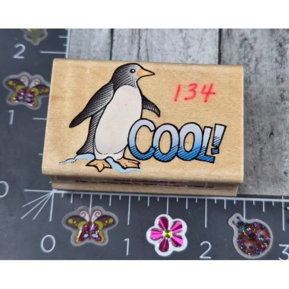 Hero Arts Cool Penguin D1417 1996 Rubber Stamp Wood #O116